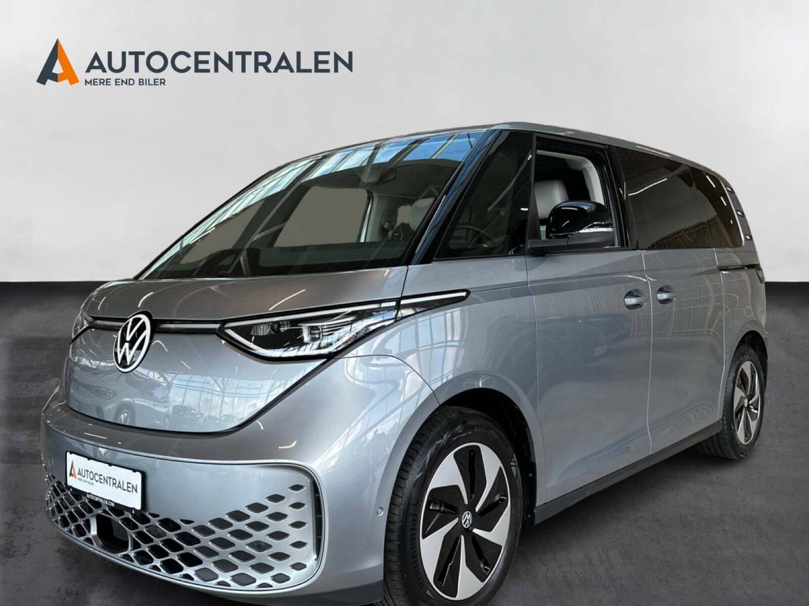 VW ID.Buzz 77 Life SWB