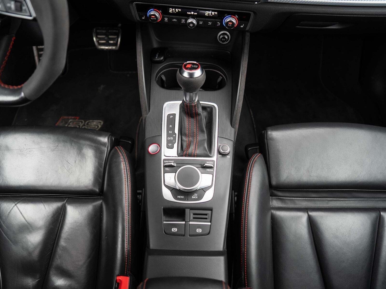 Sort Audi RS3 fra 2018