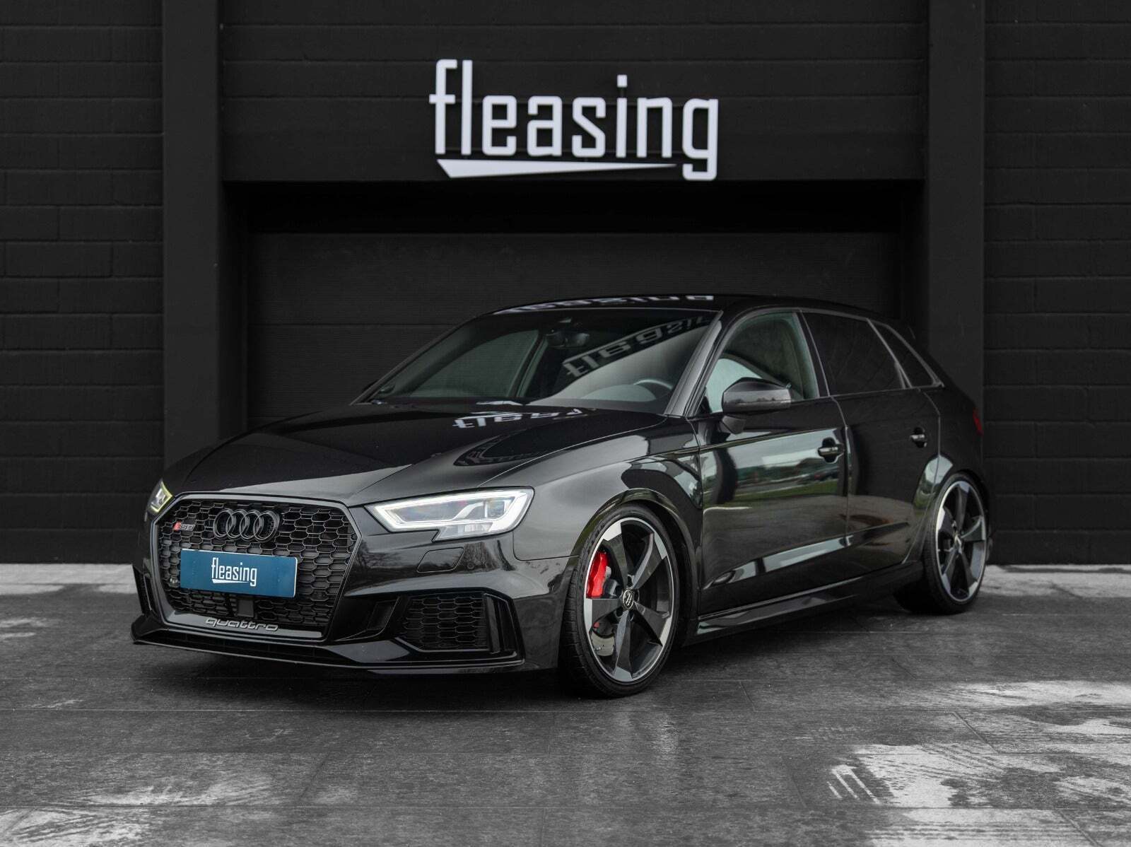 Audi RS3 2,5 TFSi Sportback quattro S-tr. Van