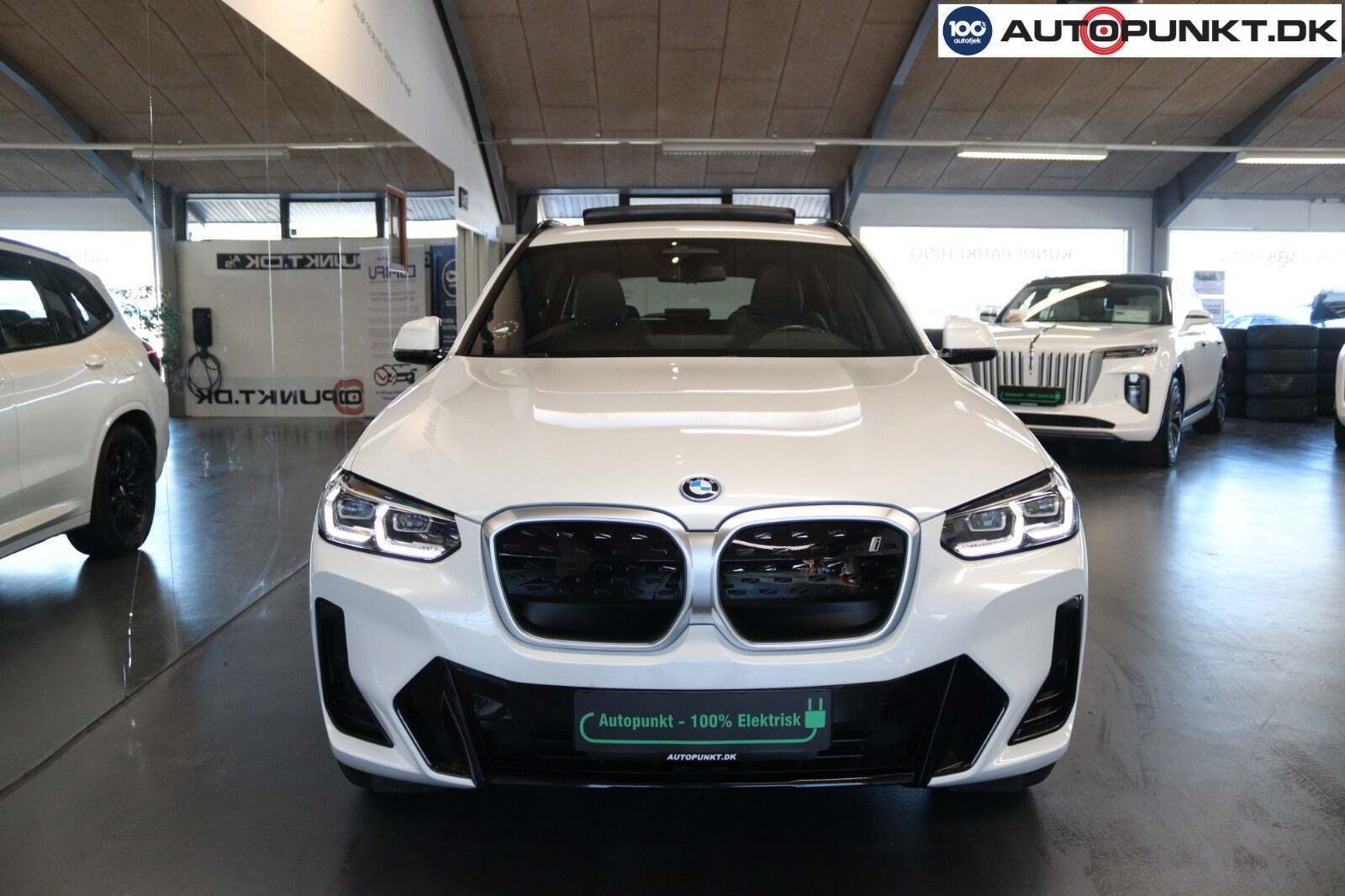 BMW iX3 Charged M-Sport