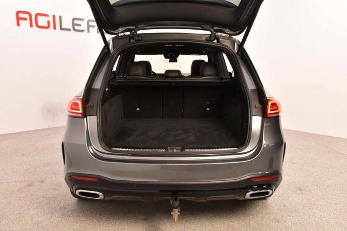 Grå Mercedes GLE350 de fra 2022