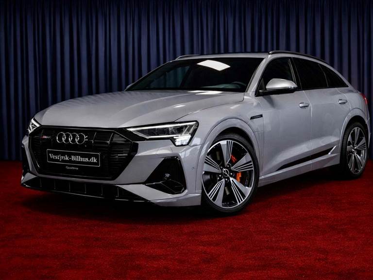 Audi e-tron 55 S-line Sportback quattro