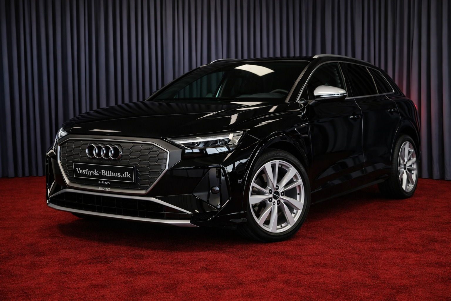 Audi Q4 e-tron 45 Progress