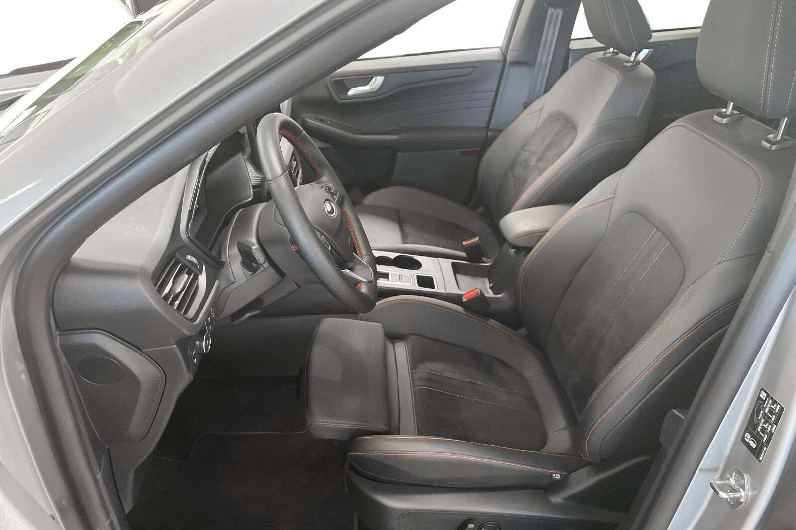 Ford Kuga 2,5 PHEV ST-Line X CVT