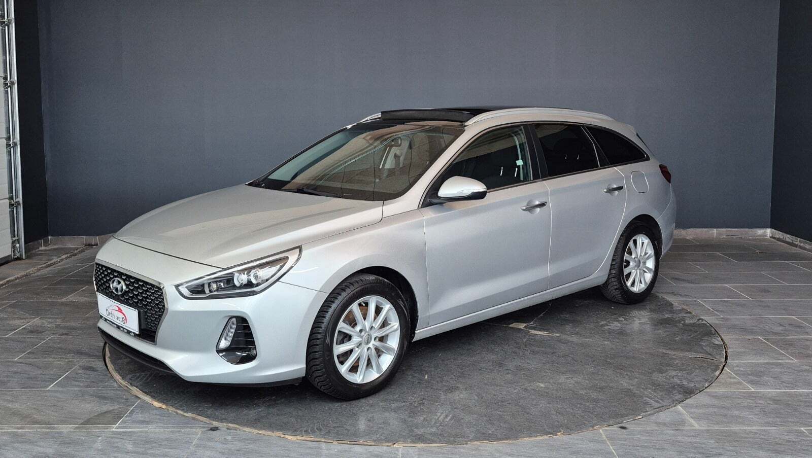 Hyundai i30 1,4 T-GDi Premium stc. DCT