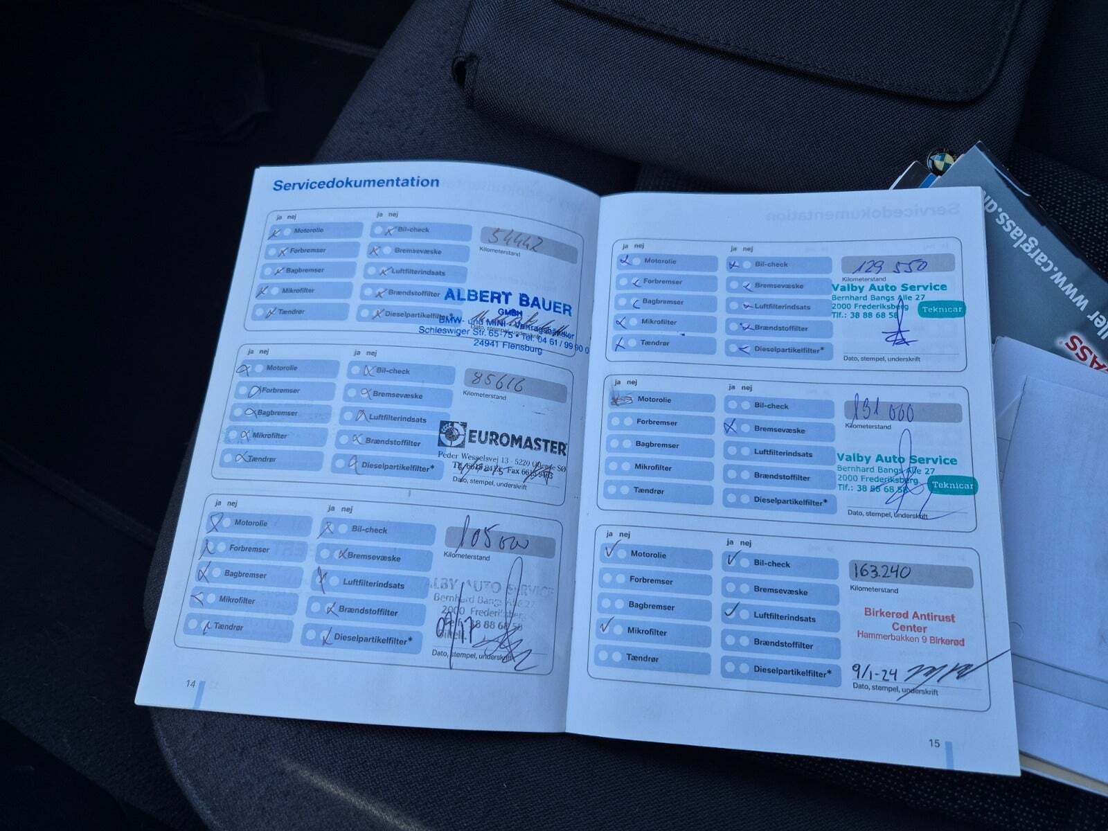 undefined BMW 318i fra 2007