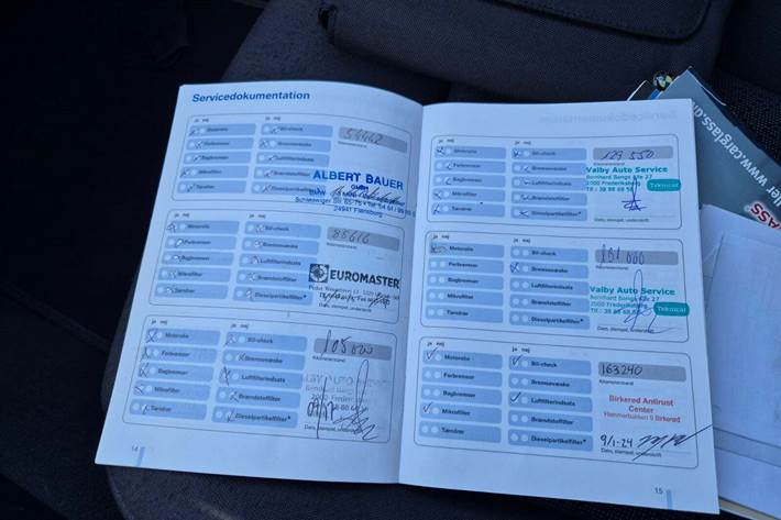 undefined BMW 318i fra 2007