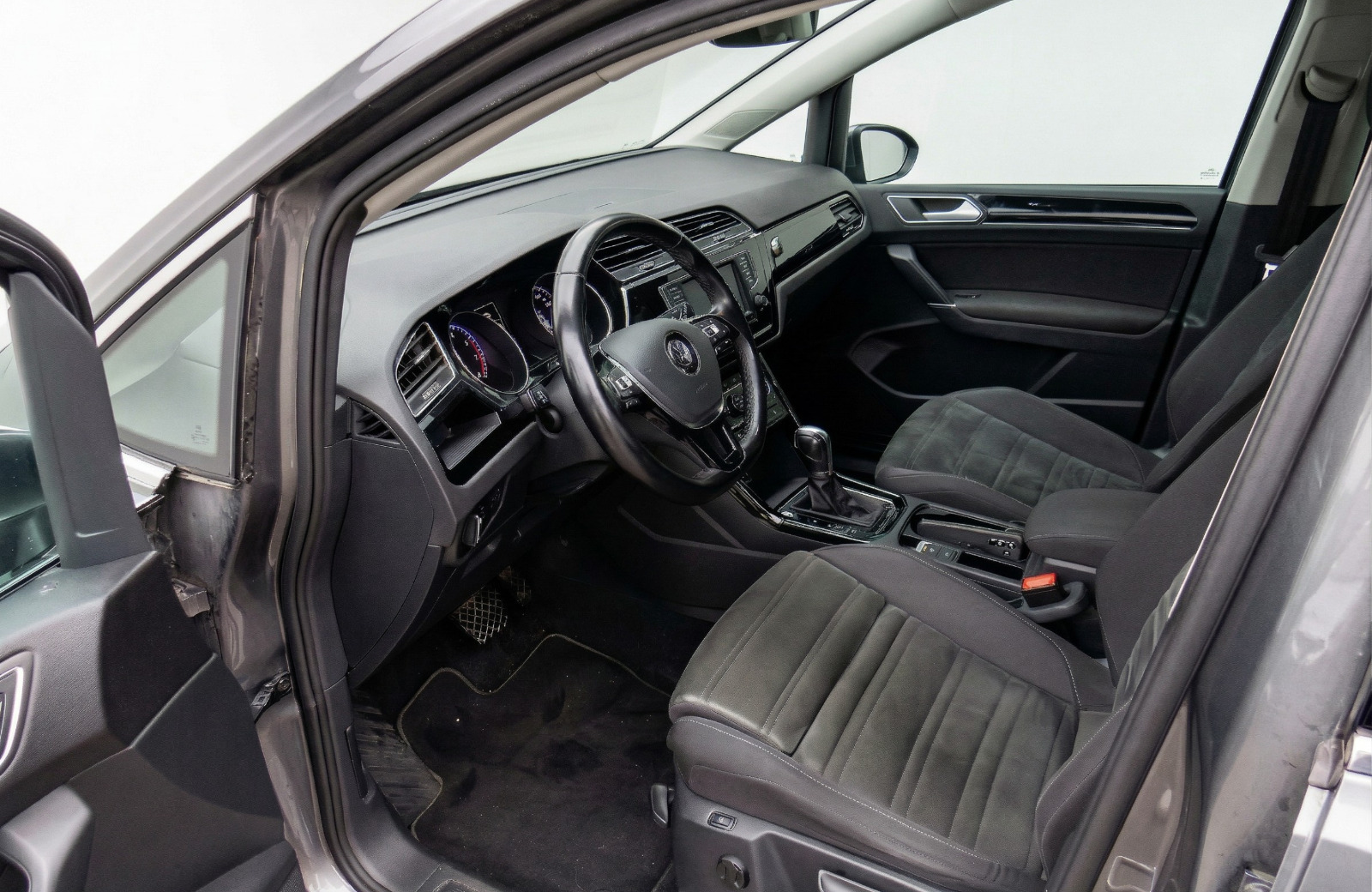 VW Touran 1,4 TSi 150 Highline DSG 7prs