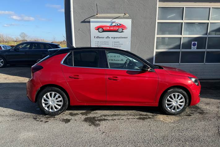 Rød Opel Corsa fra 2020
