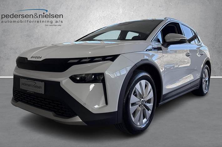 Hvid Skoda Elroq fra 2025 set udefra