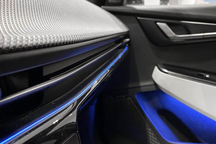 Hvid Kia EV6 fra 2025