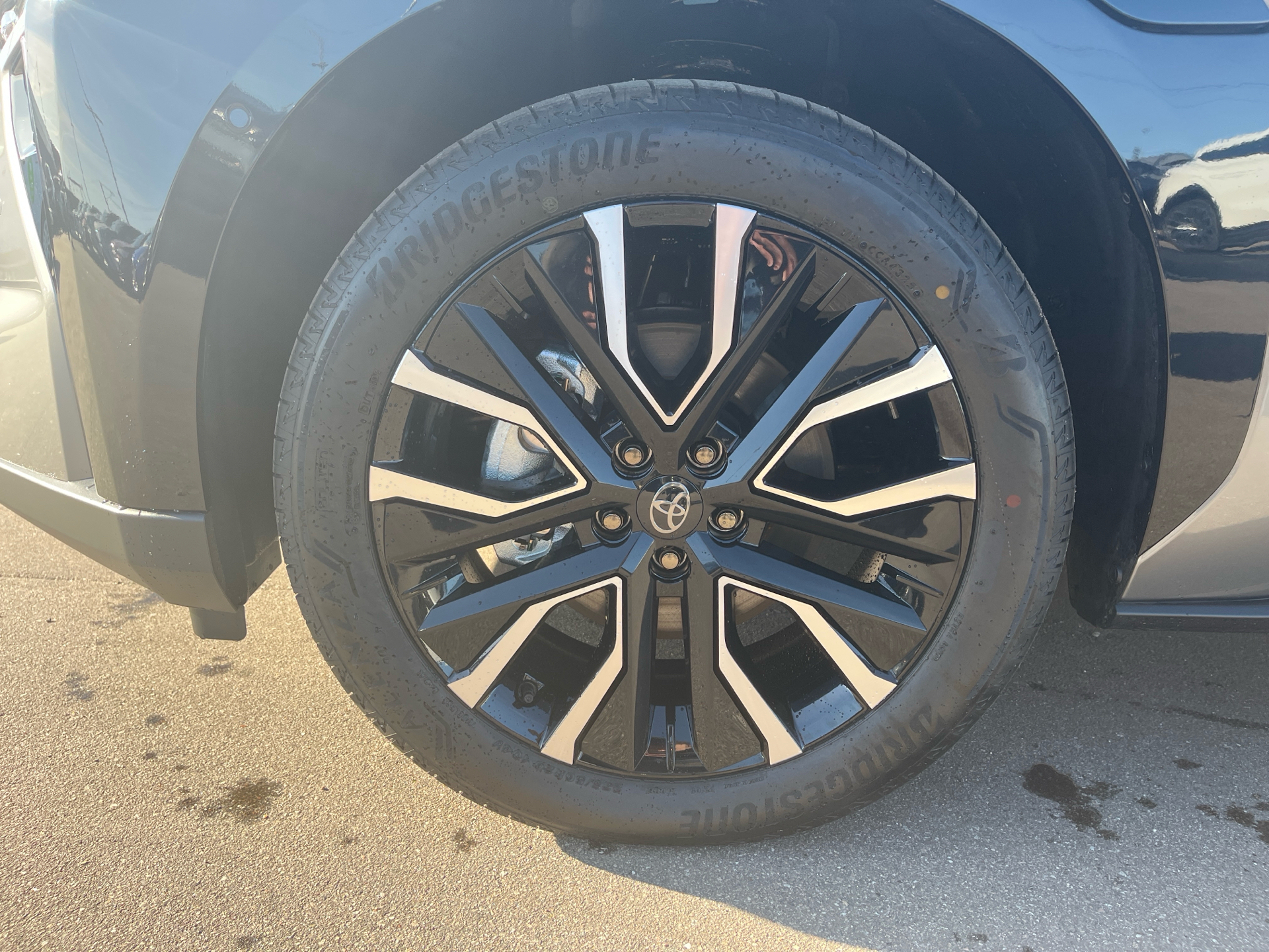 undefined Toyota BZ4X fra 2026