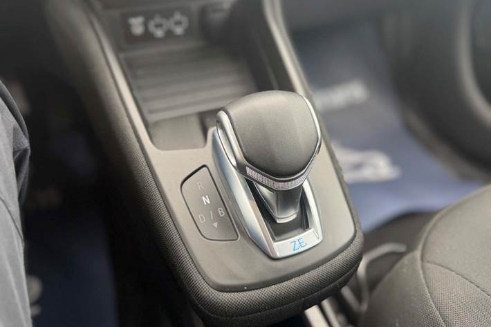 Hvid Renault Zoe fra 2021