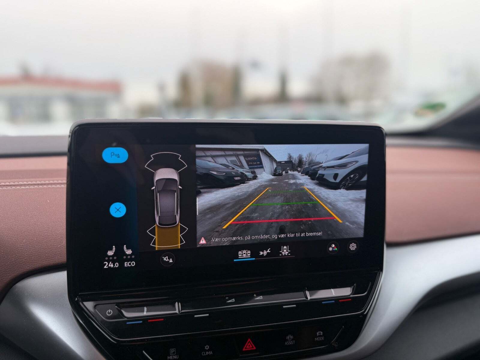 Grå VW ID.4 fra 2021