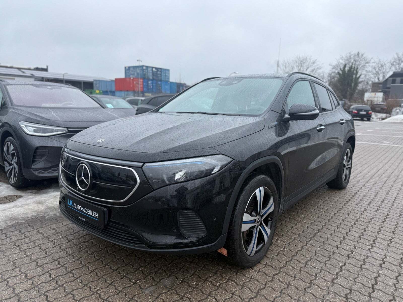 Mercedes EQA250 Electric Art