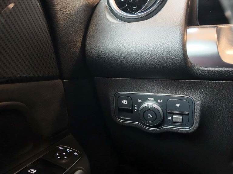 Mercedes GLB250 2,0 aut. Van