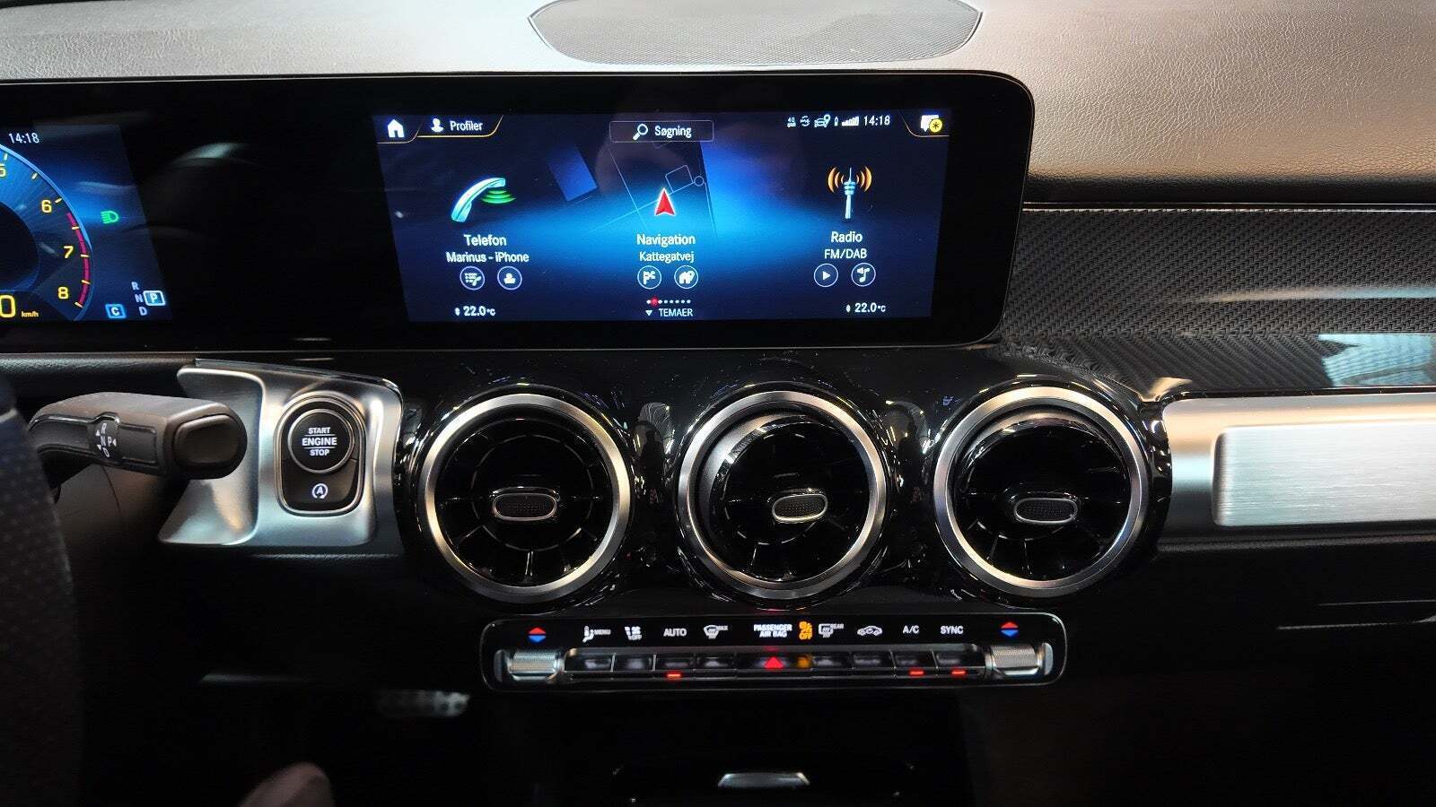 Sort Mercedes GLB250 fra 2021