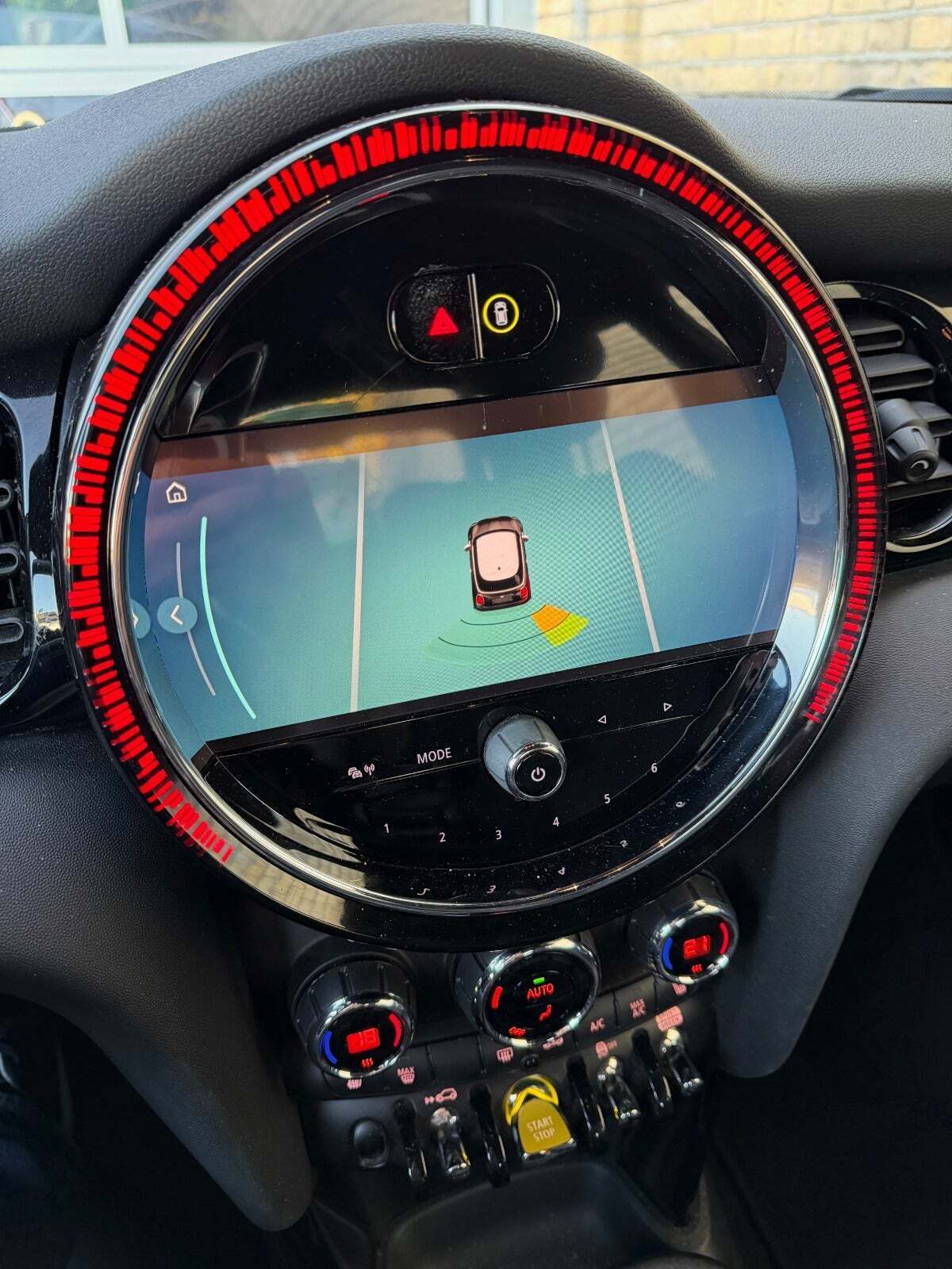 Mini Cooper SE Classic Trim