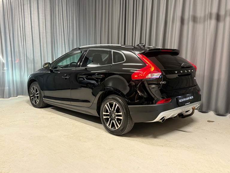 Volvo V40 CC 2,0 D3 150 Momentum aut.