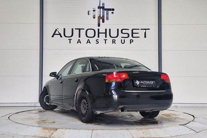 Sort Audi A4 fra 2006