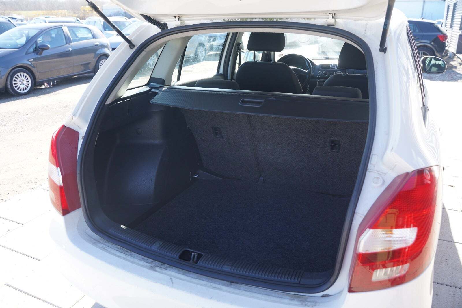 Hvid Skoda Fabia fra 2013