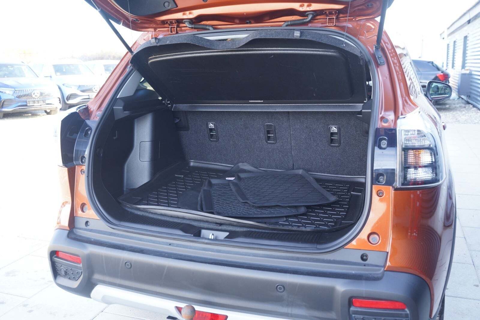 Bronze Suzuki S-Cross fra 2022