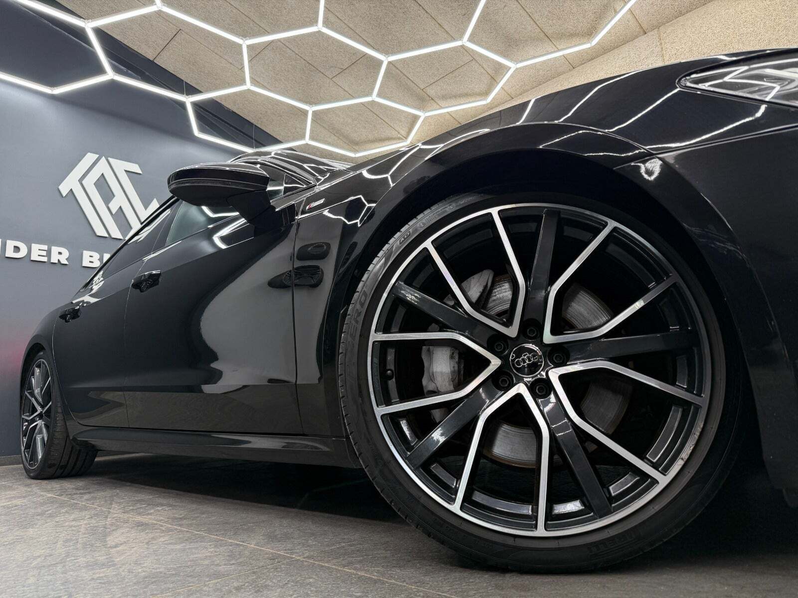 Audi A7 55 TFSi Sportback quattro S-tr.