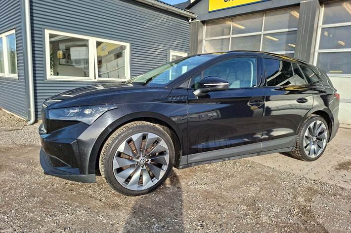 Sort Skoda Enyaq fra 2021
