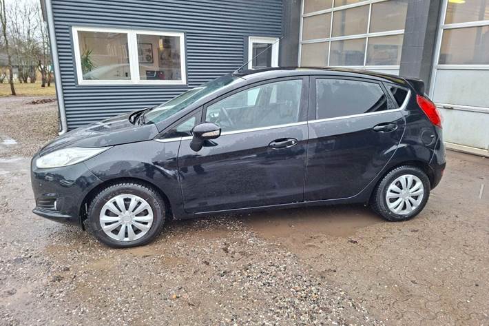 undefined Ford Fiesta fra 2014