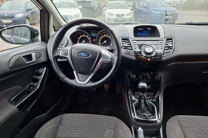 undefined Ford Fiesta fra 2014