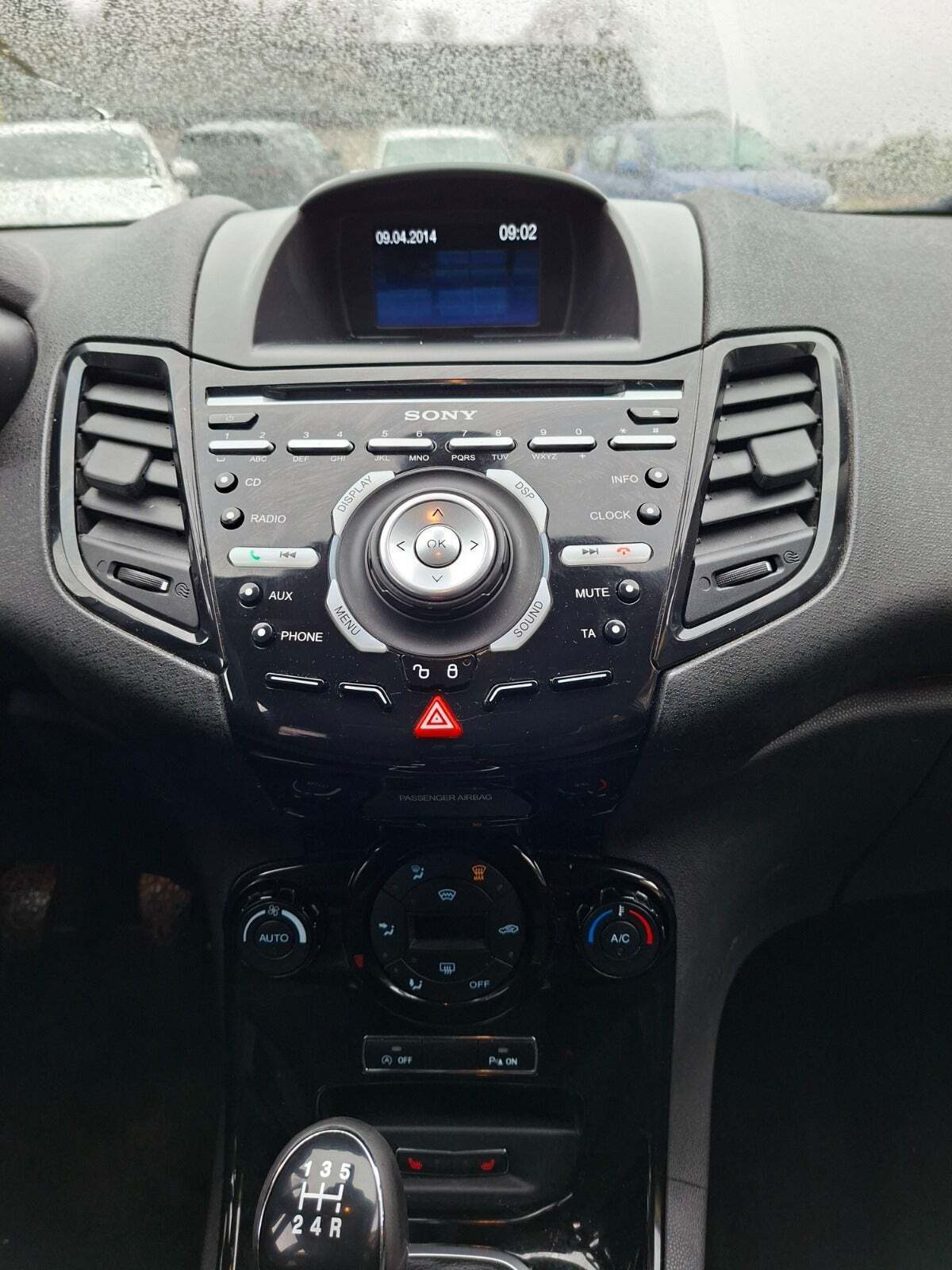 undefined Ford Fiesta fra 2014