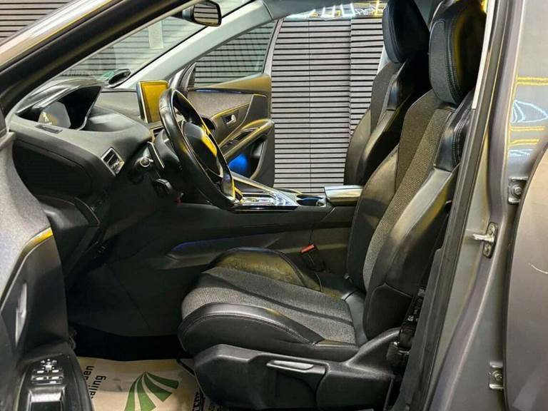 Peugeot 3008 1,2 e-THP 130 Active EAT6