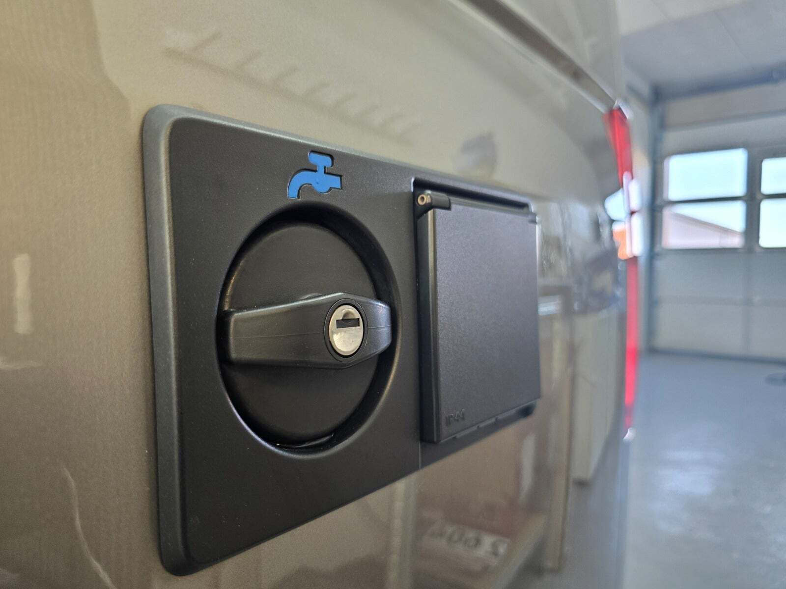 Orange VW California fra 2021