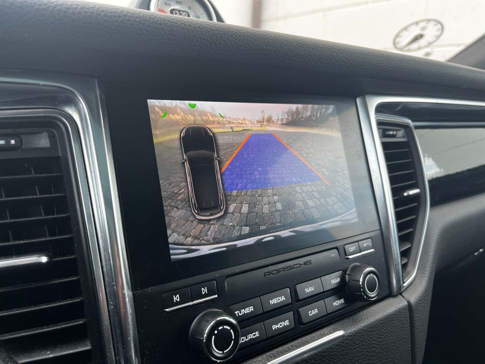 Sort Porsche Macan S fra 2016