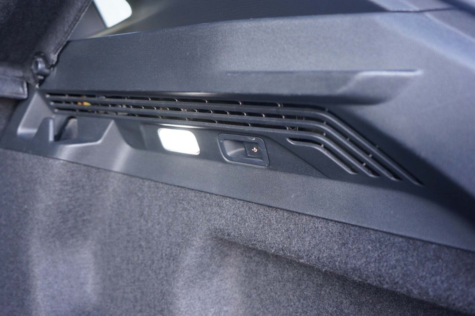 Sort VW ID.4 fra 2023