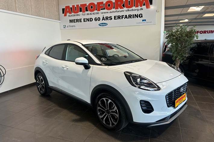 Hvid Ford Puma fra 2025 set udefra