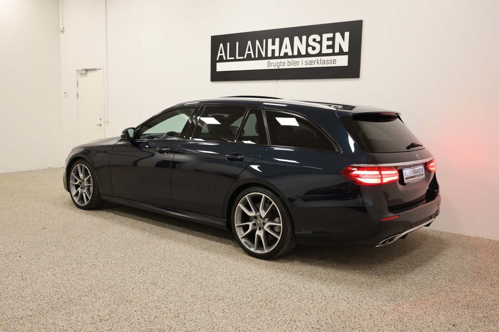 Mercedes E43 3,0 AMG stc. aut. 4Matic