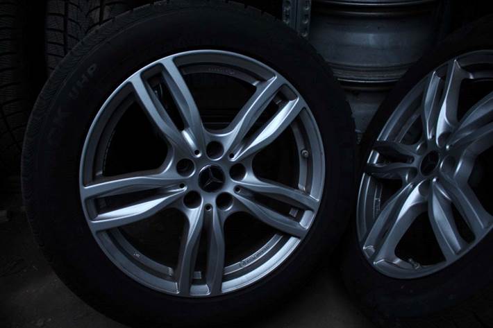 Hvid Mercedes GLB200 fra 2020