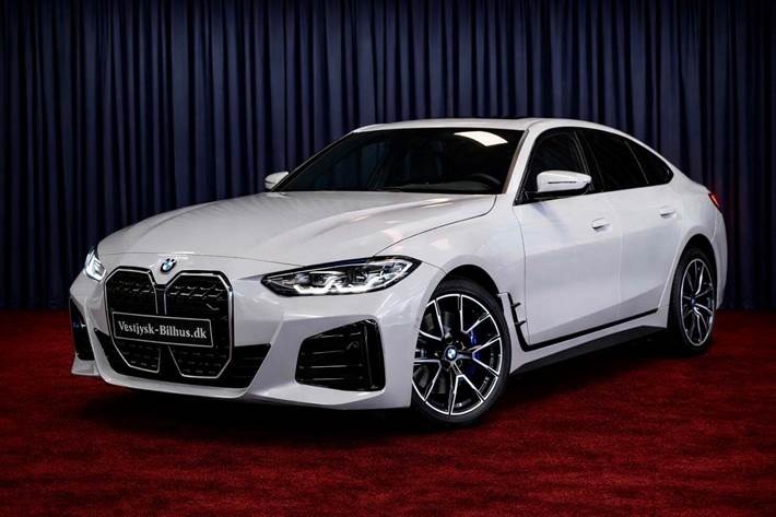 undefined BMW i4 fra 2023 set udefra