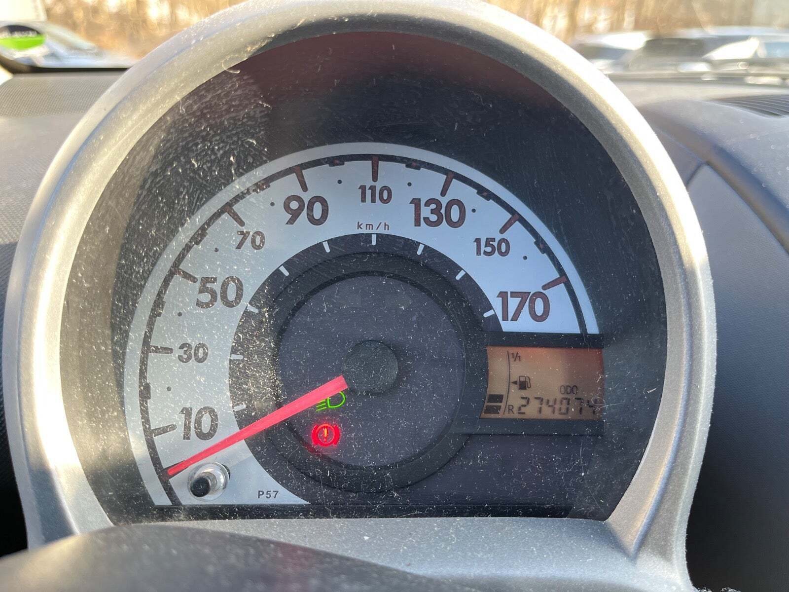 Sølv Toyota Aygo fra 2009