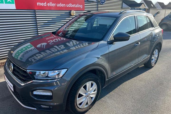 Grå VW T-Roc fra 2019