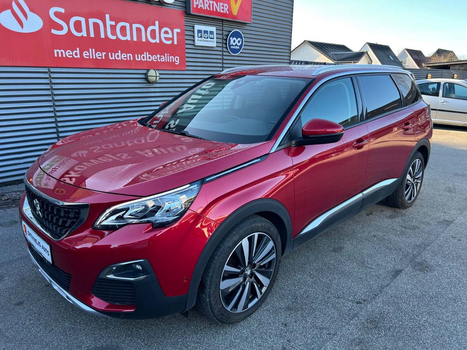 Peugeot 5008 1,5 BlueHDi 130 Allure EAT8 7prs