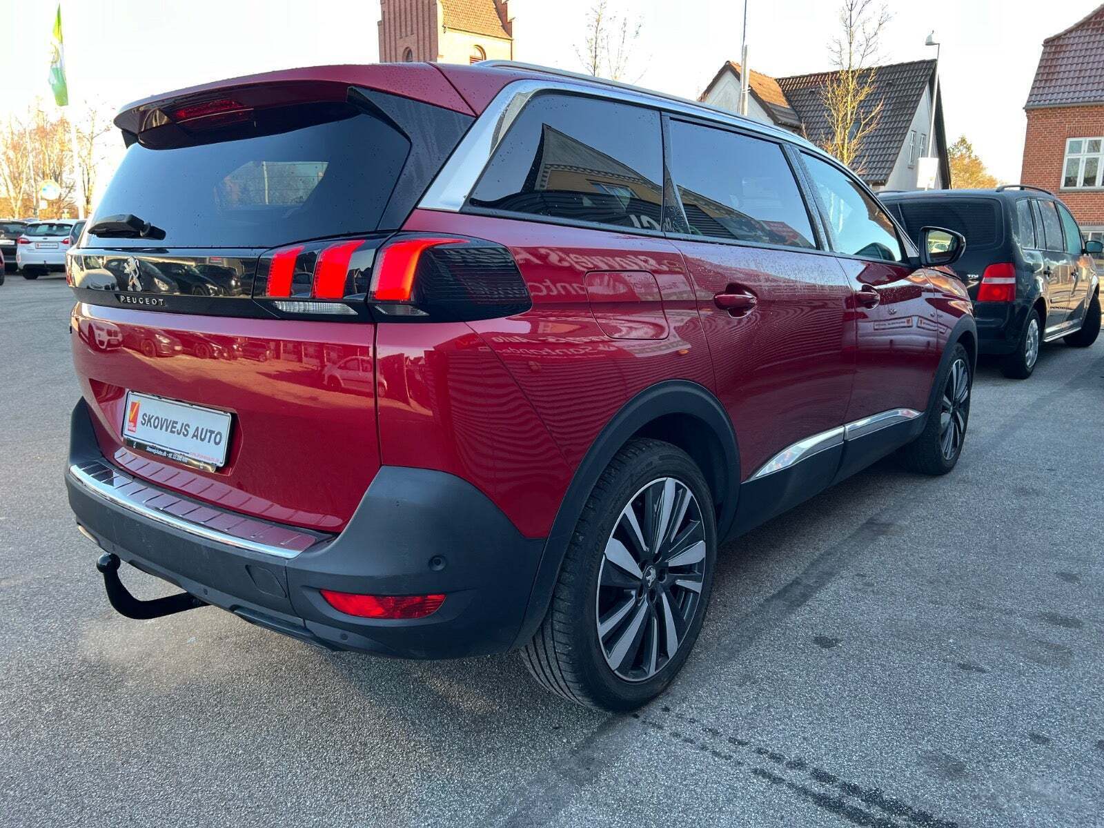 Peugeot 5008 1,5 BlueHDi 130 Allure EAT8 7prs