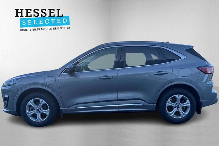 Sølv Ford Kuga fra 2023