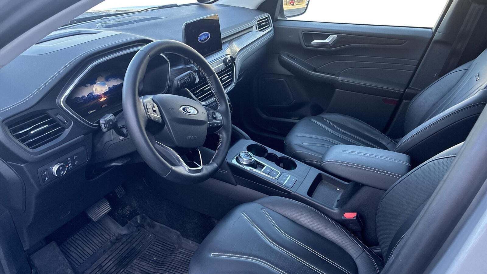 Ford Kuga 2,5 PHEV Vignale CVT