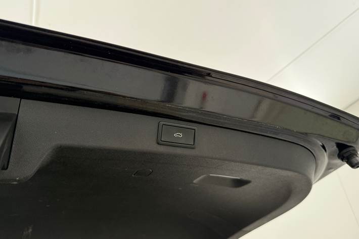 Sort Skoda Enyaq fra 2021