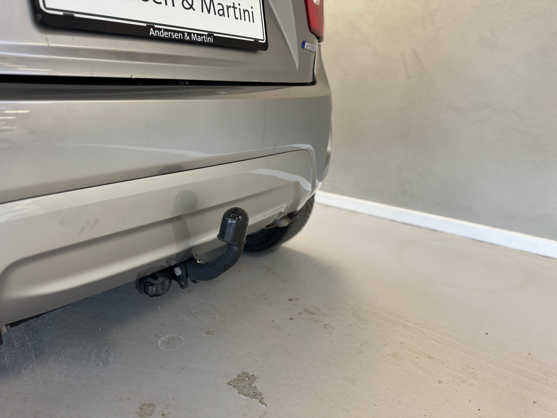 Grå Suzuki Ignis fra 2023