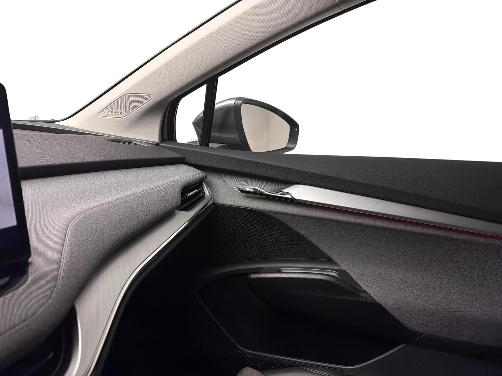 Grå Skoda Enyaq fra 2022