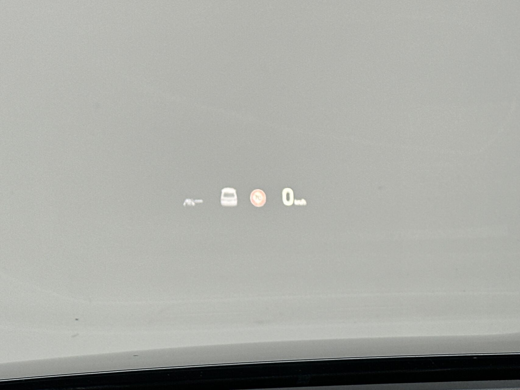 Grå Skoda Enyaq fra 2021