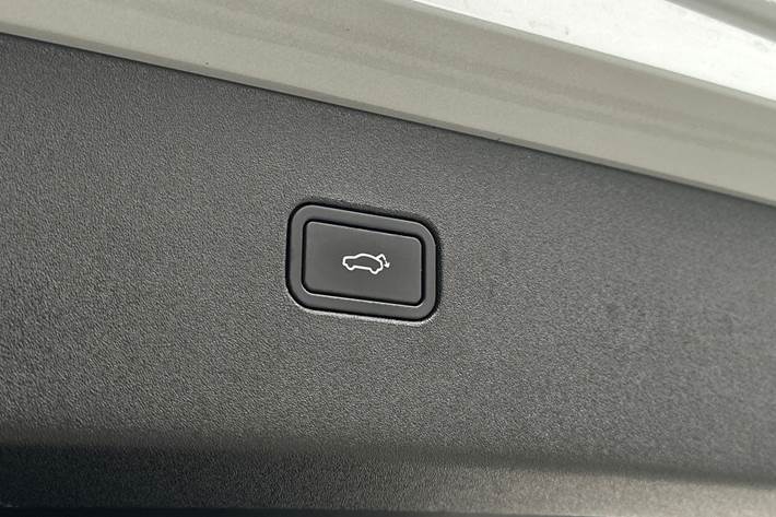 Grå Volvo EX30 fra 2024